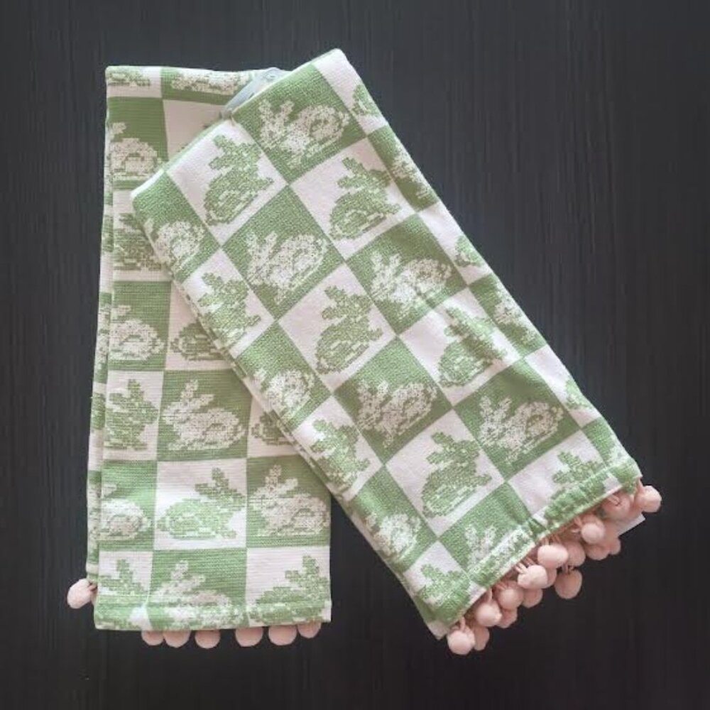 THRESHOLD CHECKERED BUNNY POM POM KITCHEN TOWELS CREAM GREEN PEACH SET OF 2 NWT